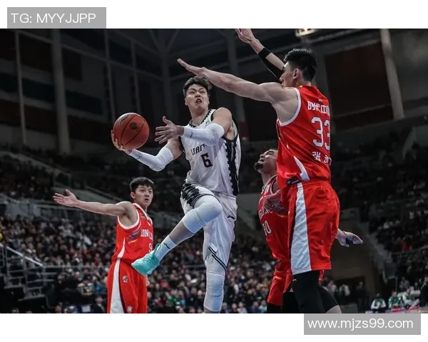 广州篮球队与北京篮球队赛后分析：状态对比与未来展望