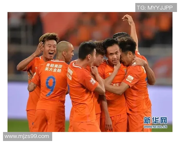 富力主场迎战鲁能全力争胜球迷期待精彩对决