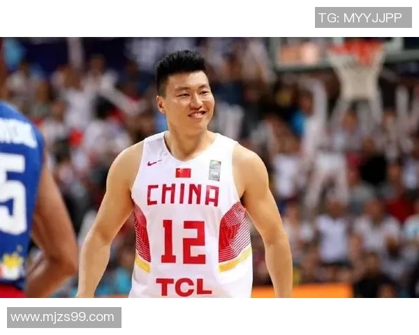 李根：从篮球场上的拼搏到人生旅途的坚持与成长