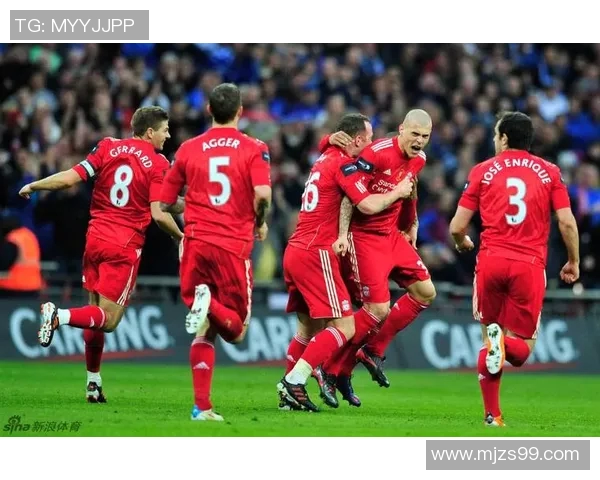 利物浦与阿森纳首发阵容揭晓双方明星球员齐聚一堂争夺胜利