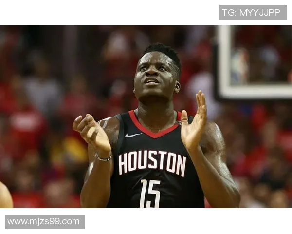 克林特卡佩拉：从新秀到NBA明星的成长之路与挑战