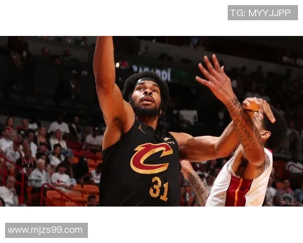 回顾2013年热火与骑士经典对决全场录像精彩瞬间分析与解读 回顾2013年热火与骑士经典对决全场录像精彩瞬间分析与解读